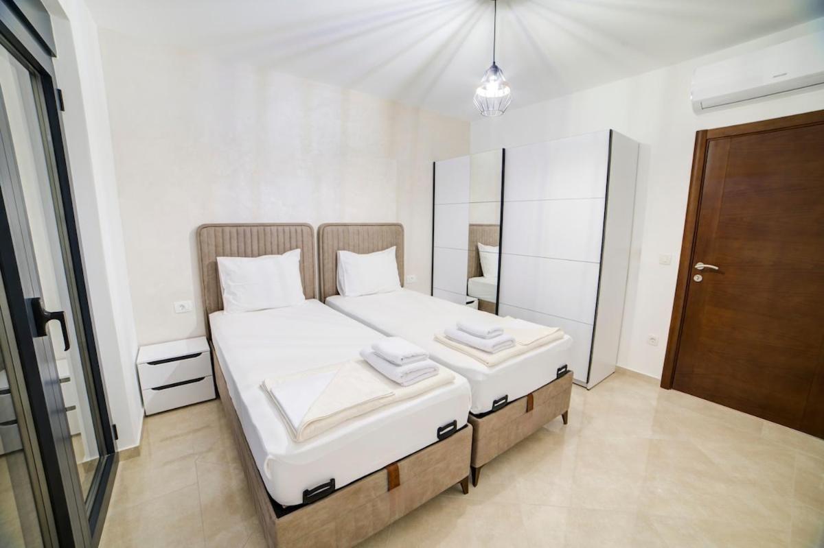 Villa Jelena With Private Pool - Lapcici Budva Exterior foto